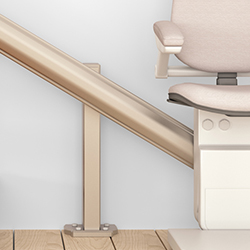 Hiro Treppenlift - Fahrbahnrohre aus Edelstahl